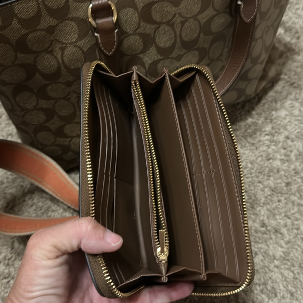 Logan Carryall In Signature Canvas With Wallet - image 6